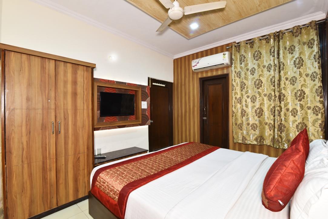 Hotel B-Comfort Amritsar Esterno foto