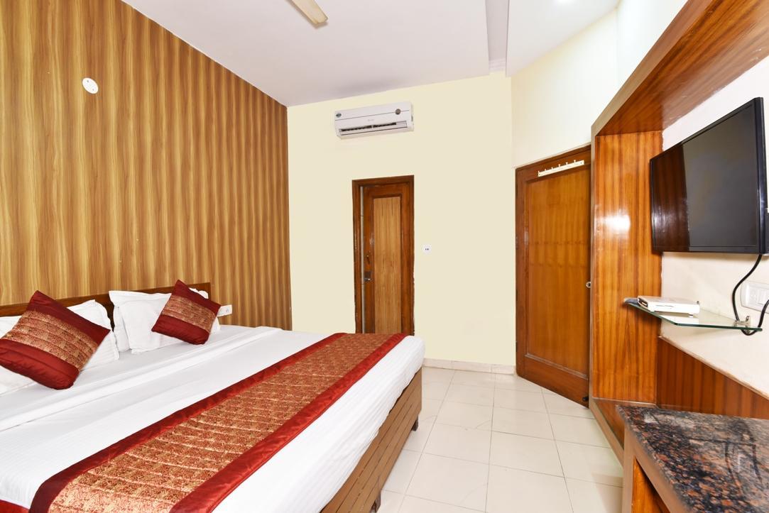 Hotel B-Comfort Amritsar Esterno foto