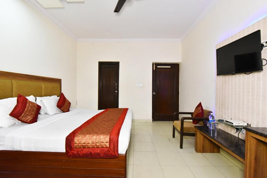 Hotel B-Comfort Amritsar Esterno foto