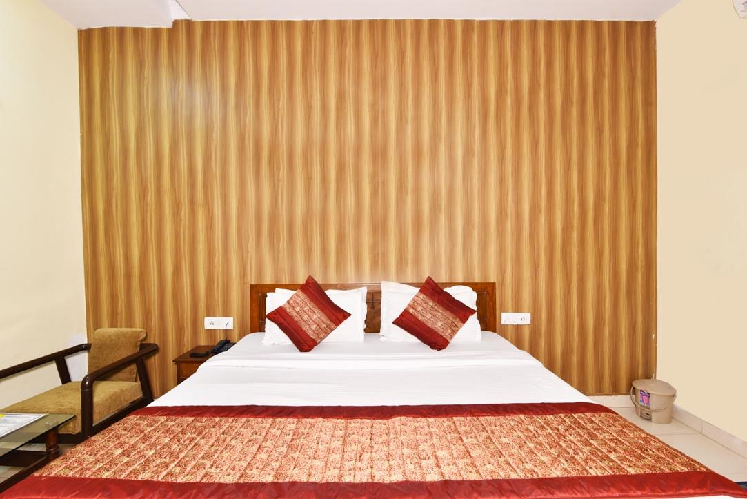 Hotel B-Comfort Amritsar Esterno foto